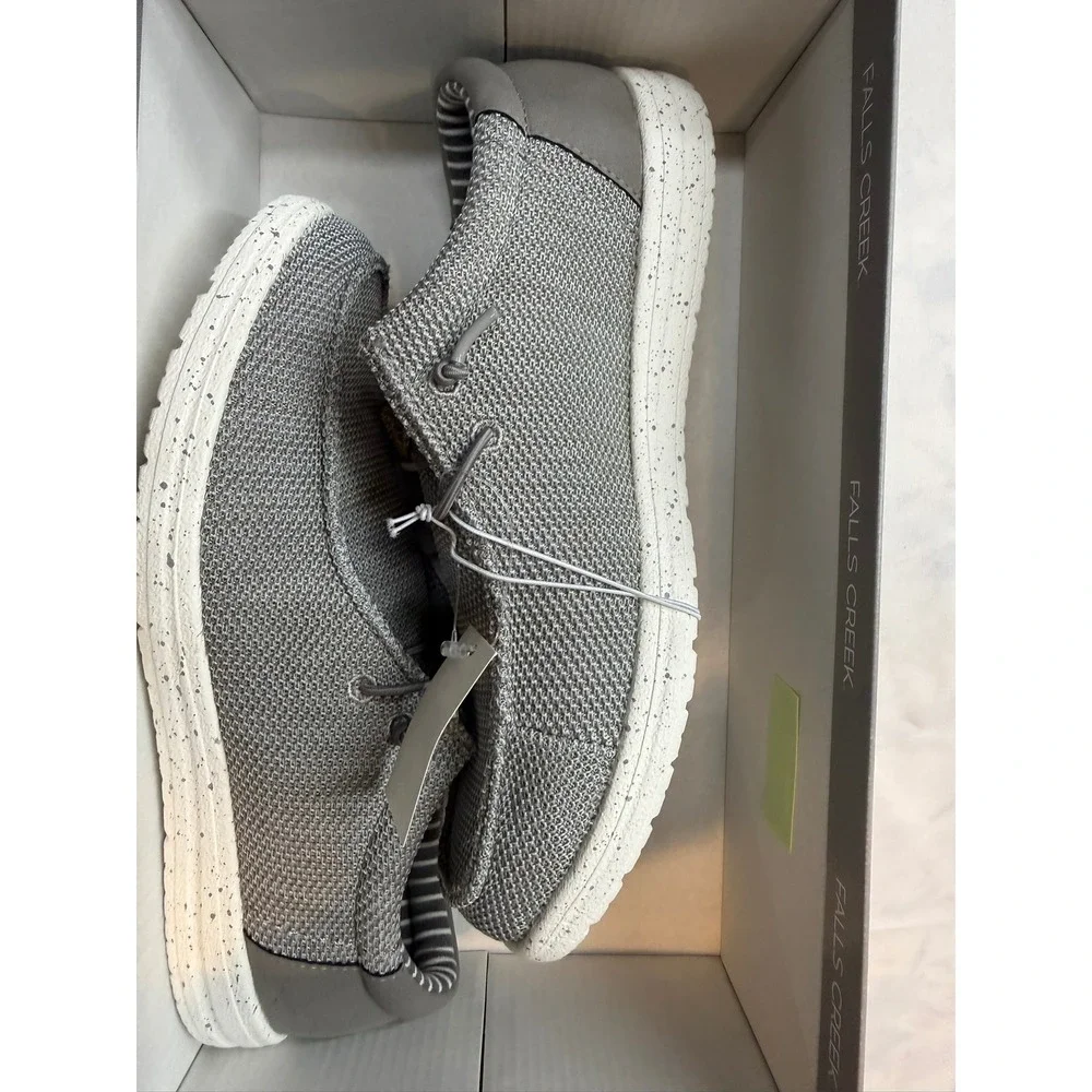FALLS CREEK $45 Mens 9 Gray White Enzo Slip On Casual Memory Foam Shoes FC2